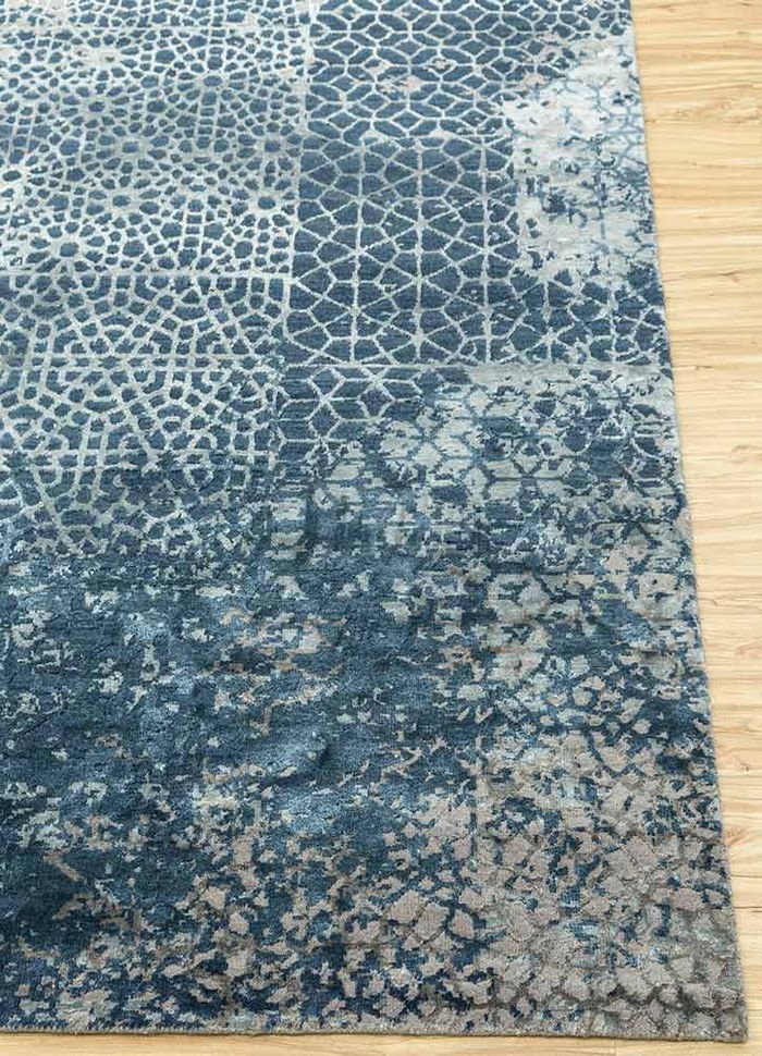 tattvam blue wool and bamboo silk hand knotted Rug - Corner